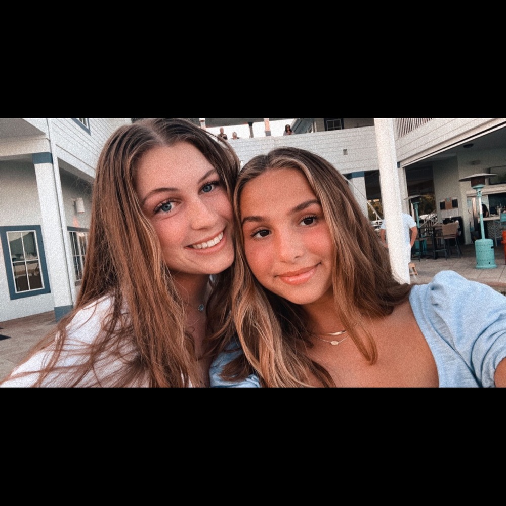 Meet your Posher, Isabella